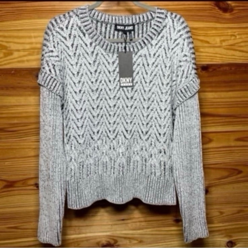 DKNY Jeans black & white knit sweater Large NEW